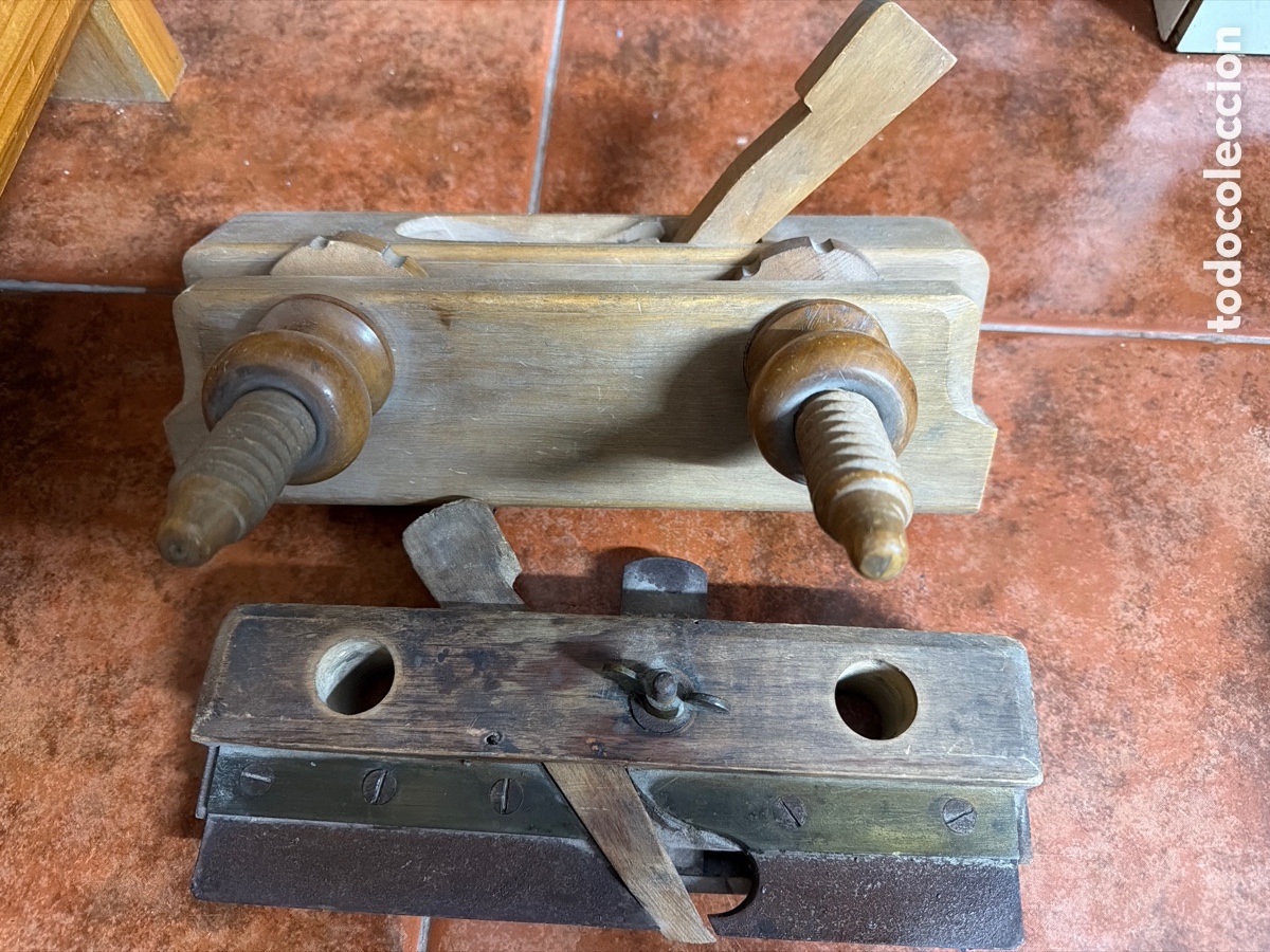 Antig&uuml;edades: Cepillos de carpinter&iacute;a antiguos - Foto 1