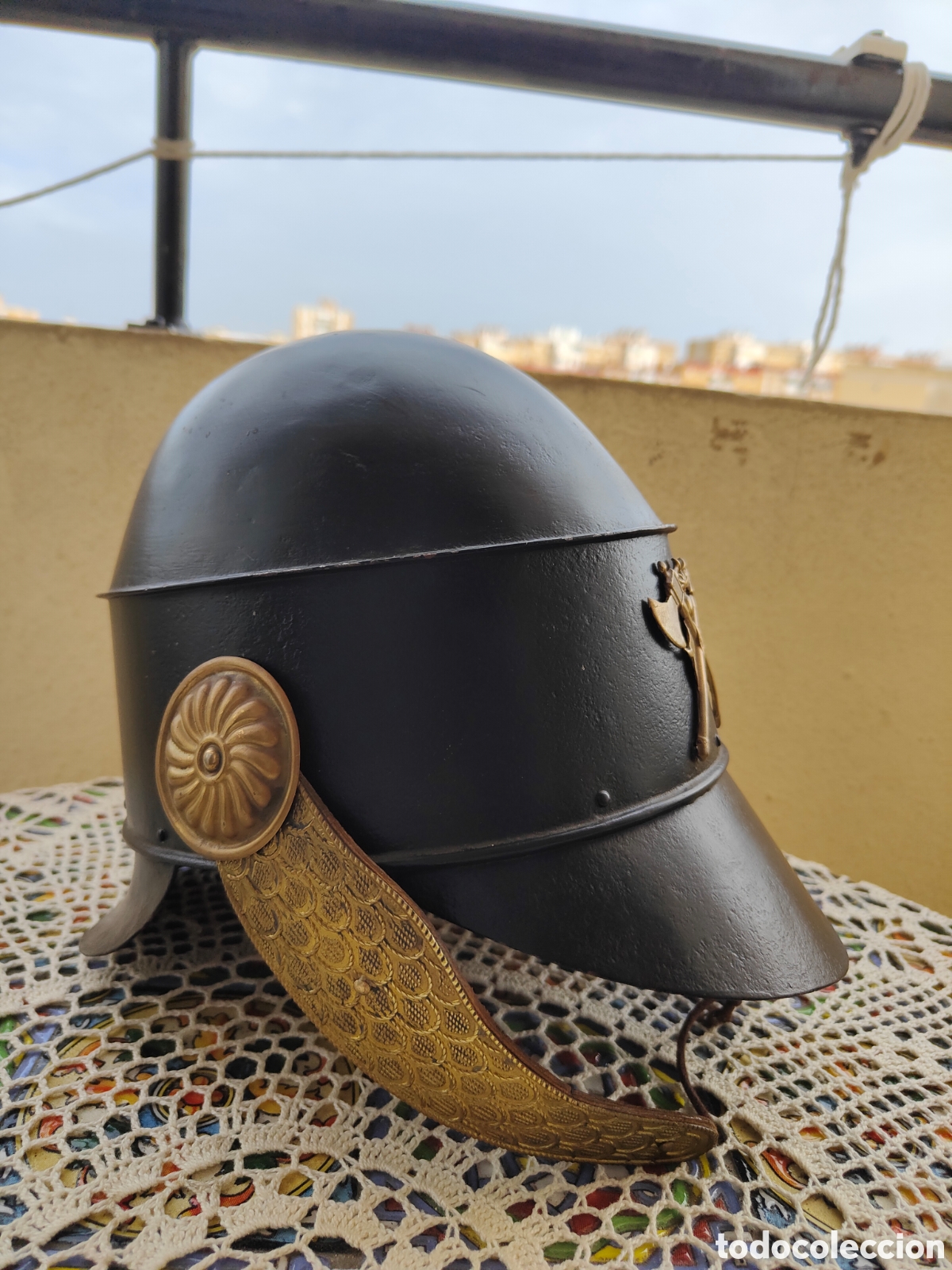 Antig&uuml;edades: ANTIGUO CASCO BOMBERO ALREDEDOR DE 1840 - Foto 2
