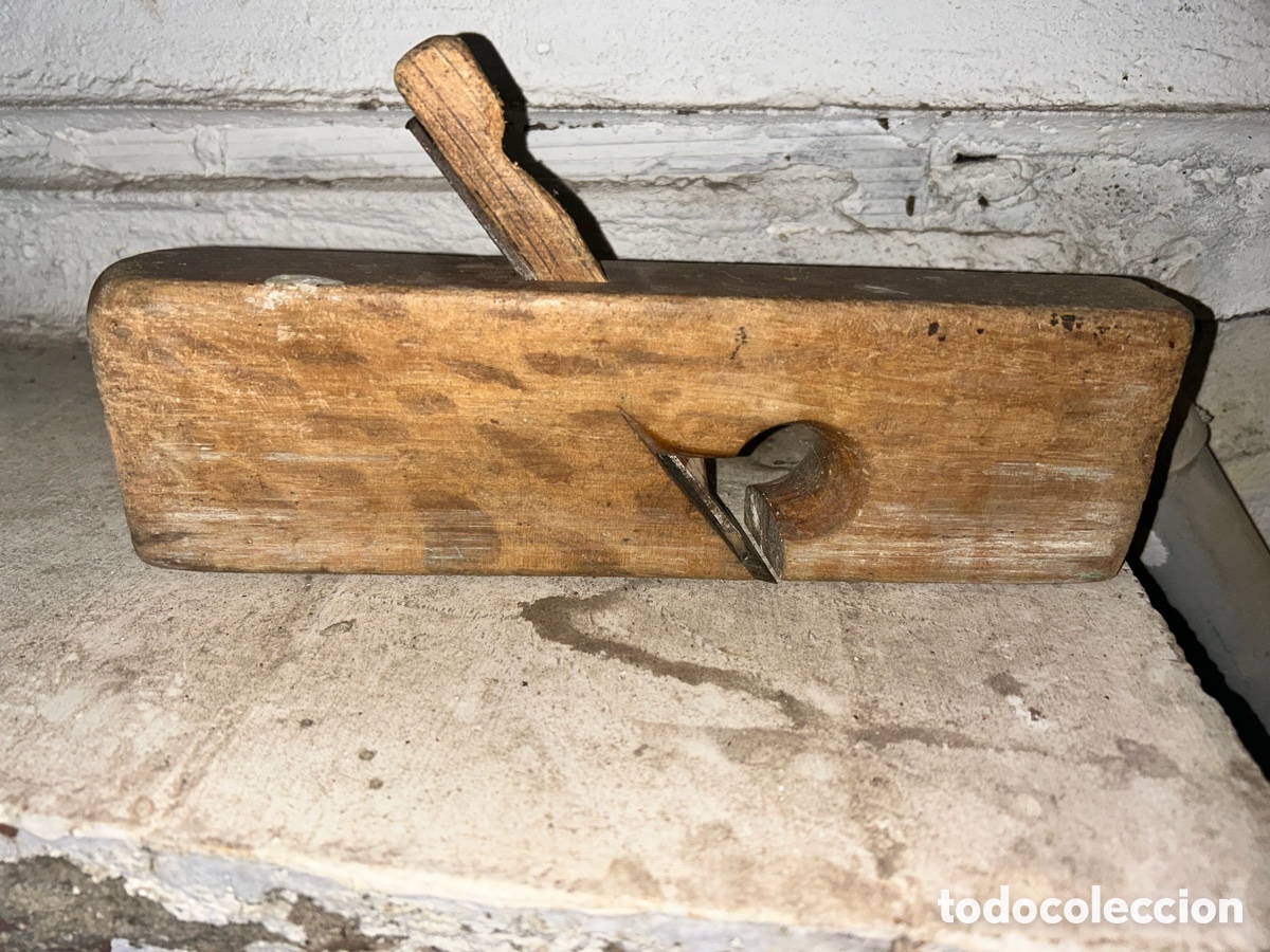 Antig&uuml;edades: Cepillo de carpintero antiguo &ndash; madera maciza - Foto 1