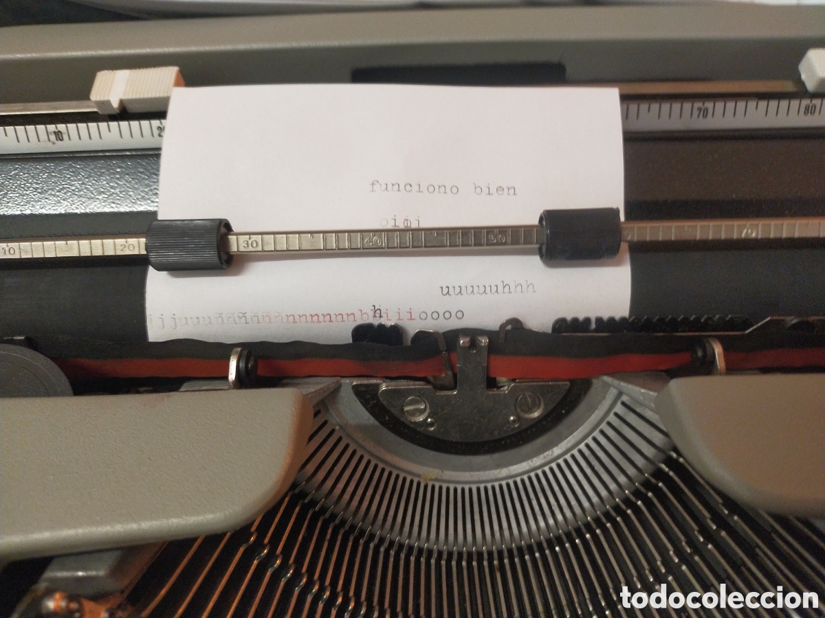 Antig&uuml;edades: Maquina de escribir Hispano olivetti lettera 35 - Foto 6