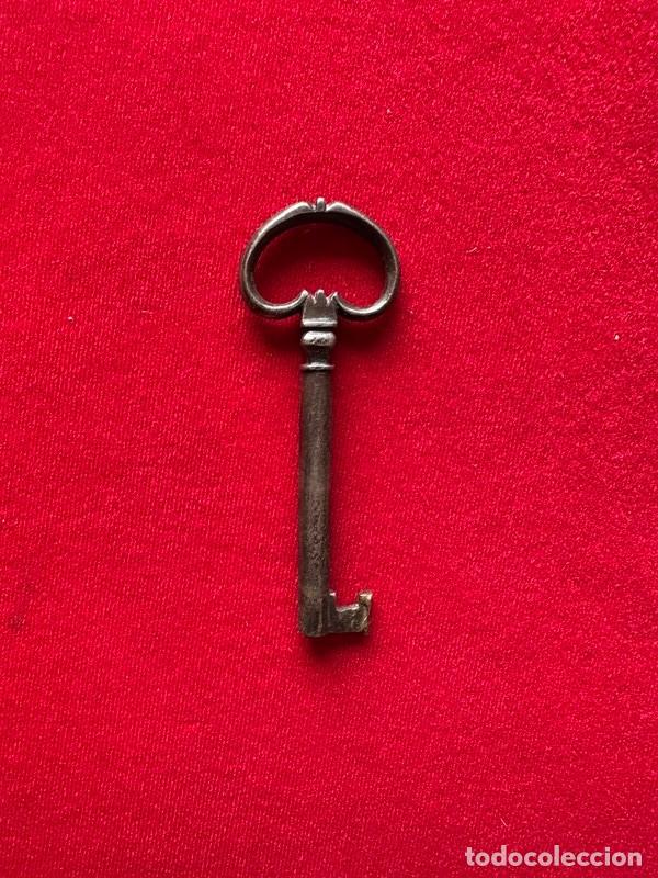 Antig&uuml;edades: LLAVE ANTIGUA Y RARA , HUECA - Foto 1