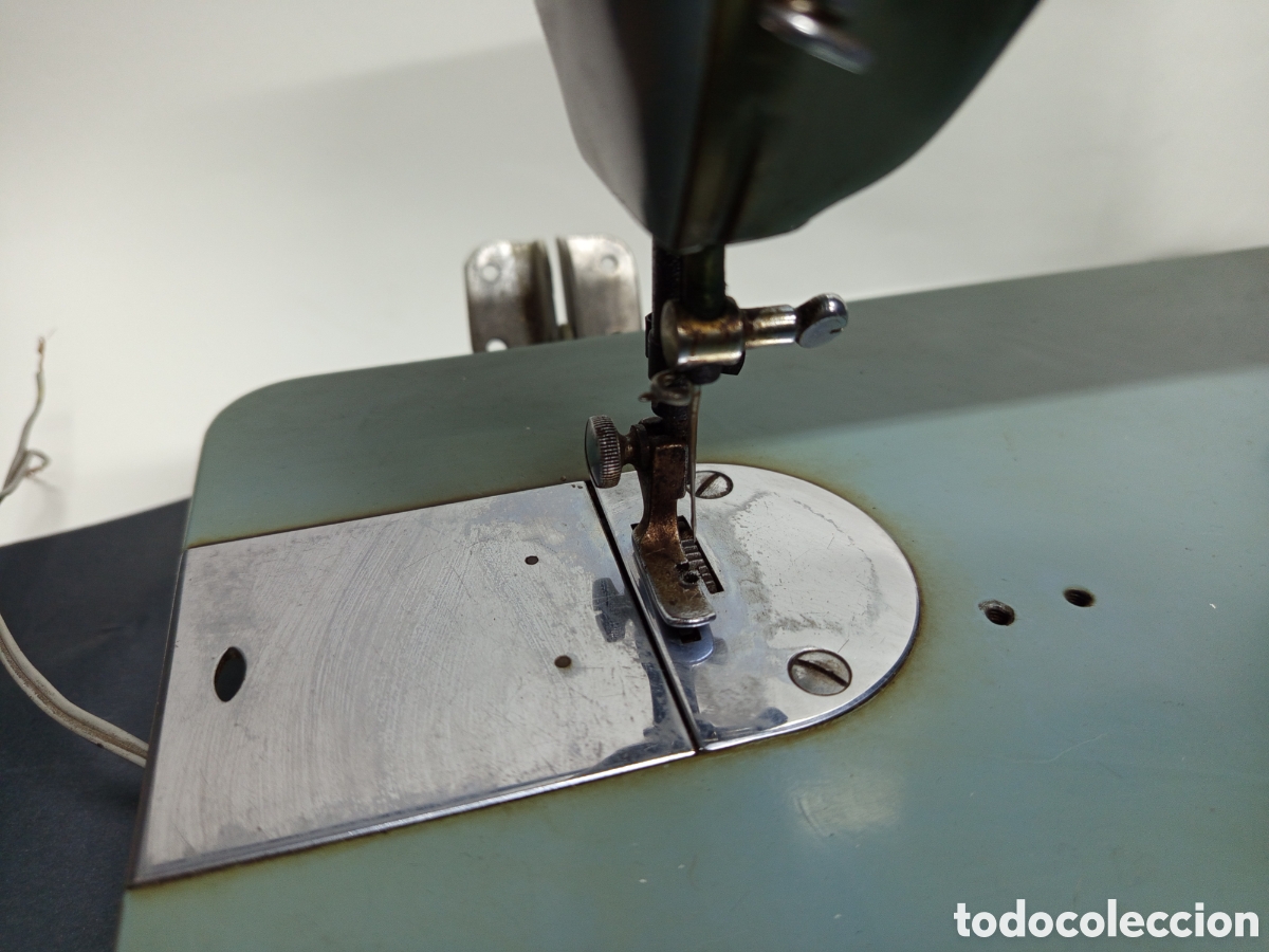 Antig&uuml;edades: Maquina de coser Sigma - Foto 5