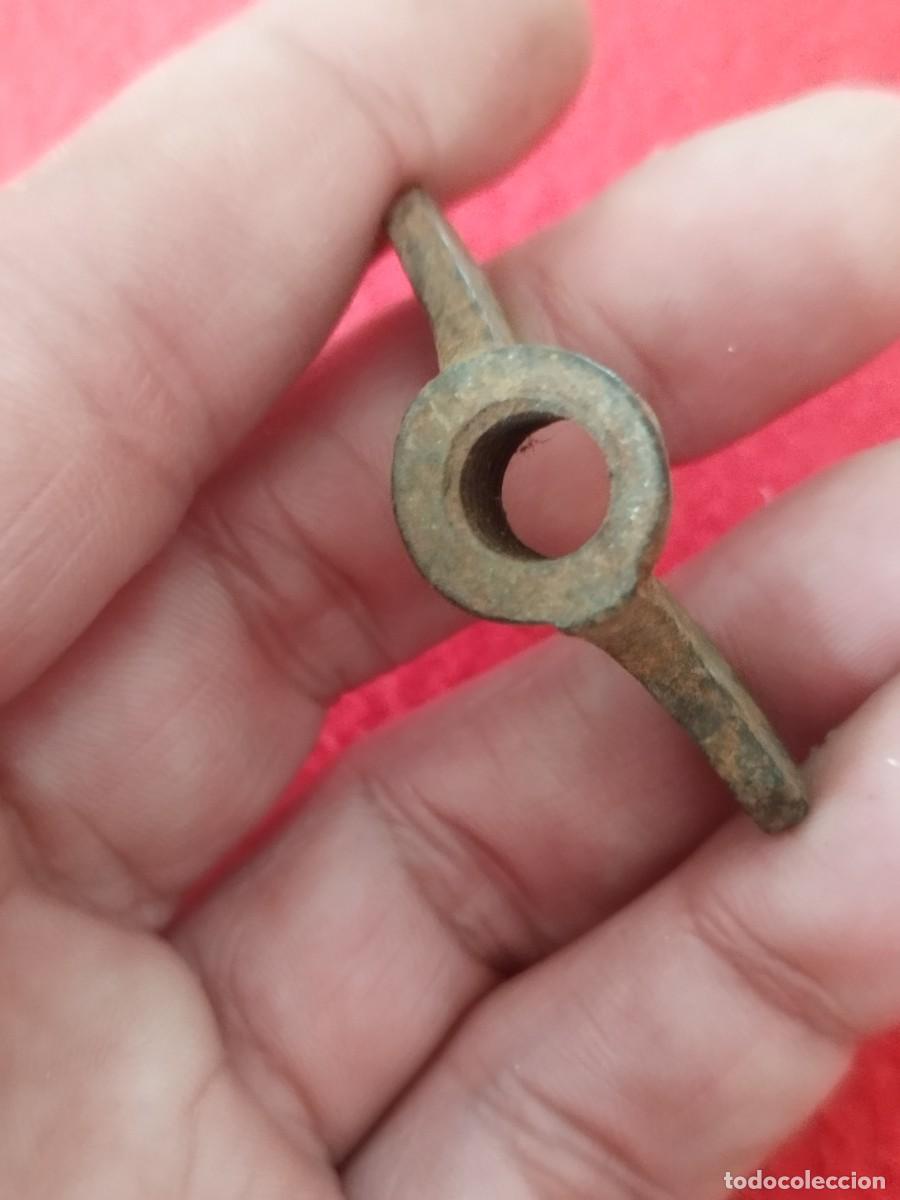 Antig&uuml;edades: Antigua tuerca de mariposa, palomilla. - Foto 3