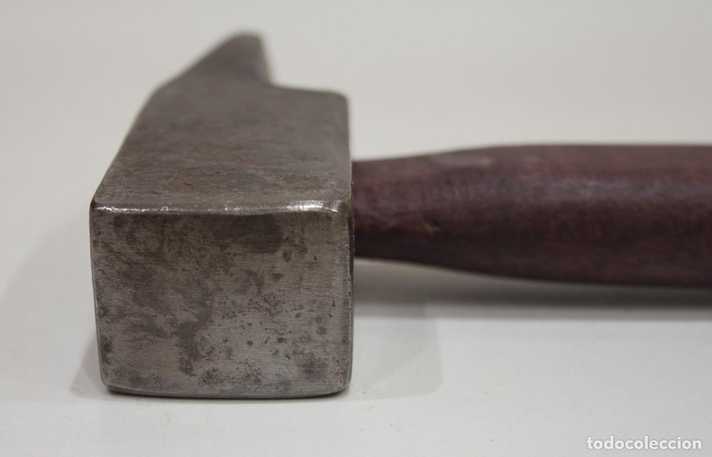 Antig&uuml;edades: ANTIGUO MARTILLO PARA RIBETEAR. - Foto 4