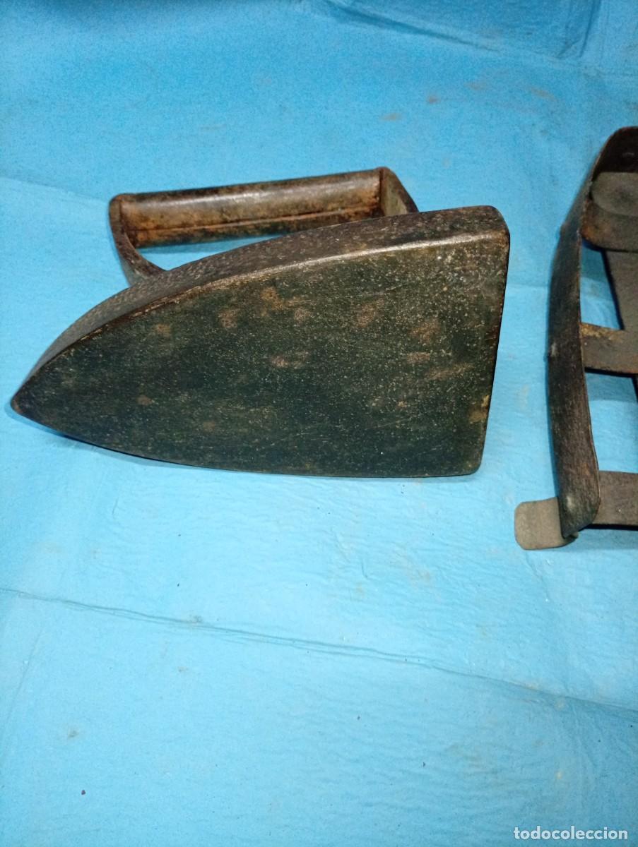 Antig&uuml;edades: PLANCHA ANTIGUA MACIZA - Foto 6