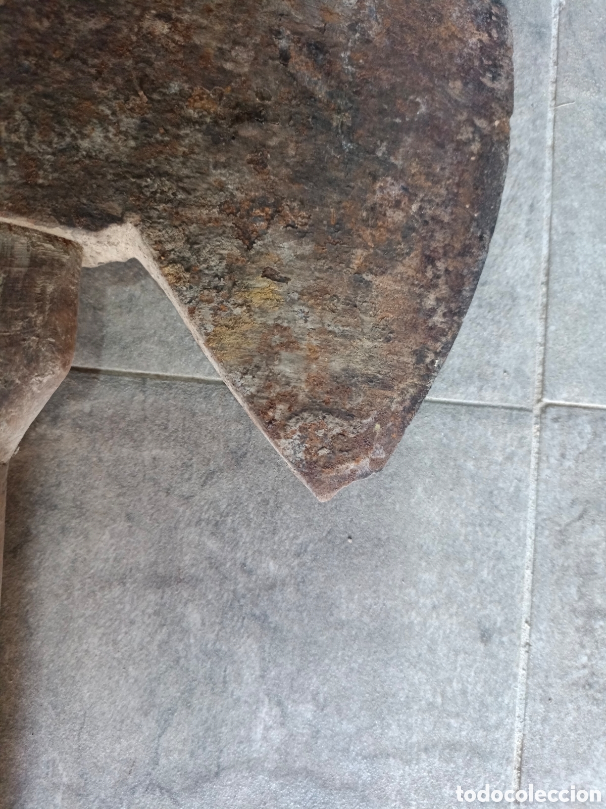 Antig&uuml;edades: Hacha antigua grande - Foto 3