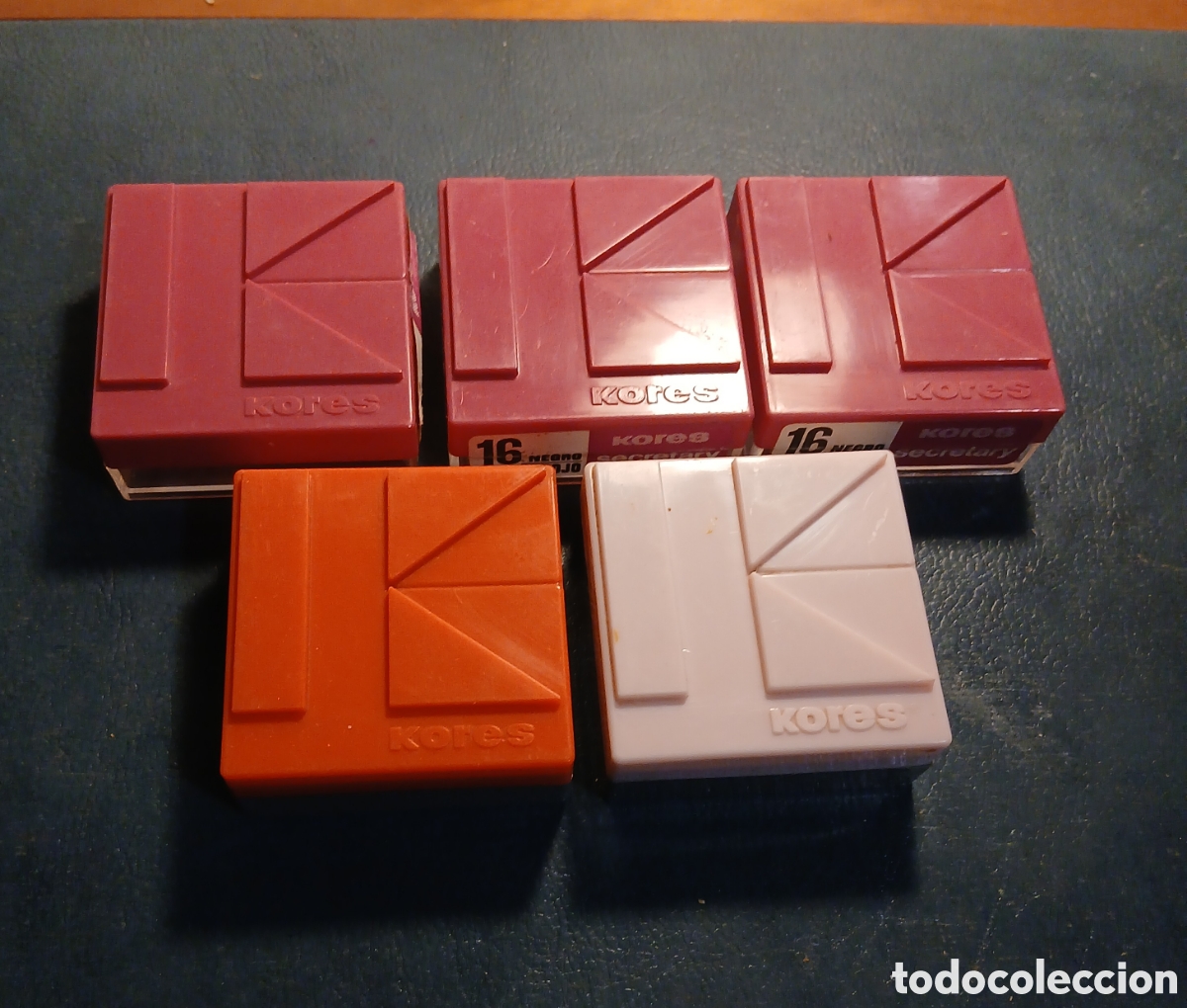 Antig&uuml;edades: 5 cajas vacias cintas Kores - Foto 1