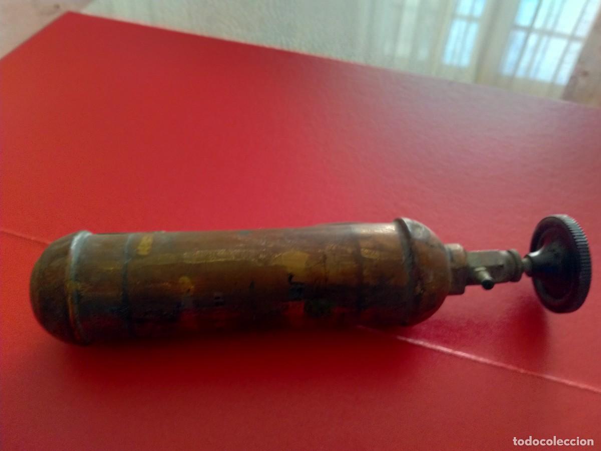 Antig&uuml;edades: extintor de liliput antiguo - Foto 3