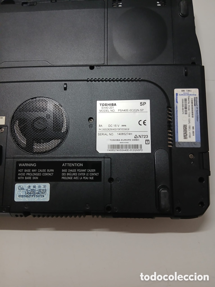 Antig&uuml;edades: Port&aacute;til Toshiba Satellite - Foto 3
