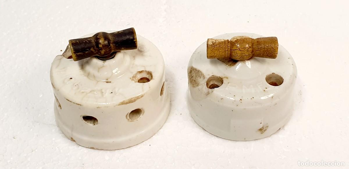 Antig&uuml;edades: INTERUPTOR DE PORCELANA LLAVE DE LUZ *** LOTE DE 2 - Foto 3