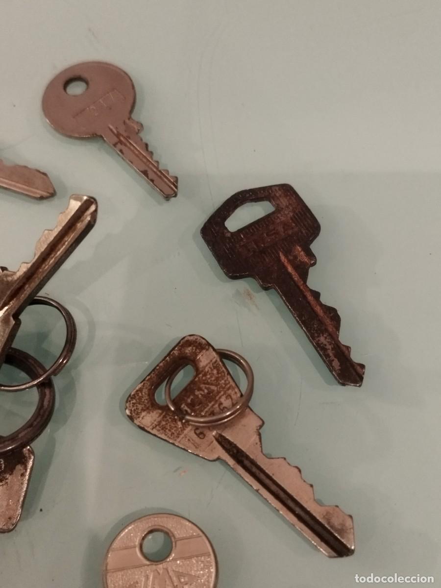 Antig&uuml;edades: Lote de 18 llaves de puerta etc.. a identificar. - Foto 4