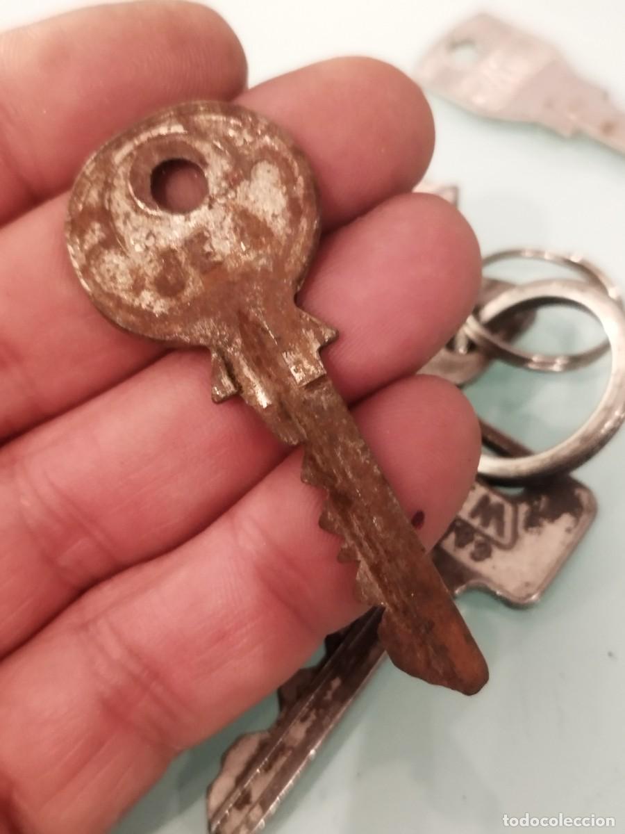 Antig&uuml;edades: Lote de 18 llaves de puerta etc.. a identificar. - Foto 10