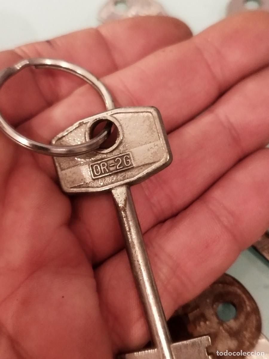 Antig&uuml;edades: Lote de 18 llaves de puerta etc.. a identificar. - Foto 15