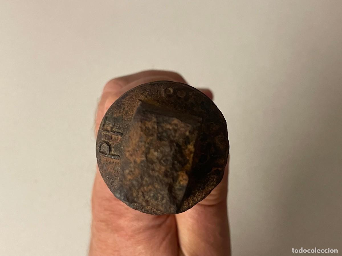 Antig&uuml;edades: Antiguo Tornillo de ra&iacute;l con arandela - Foto 3