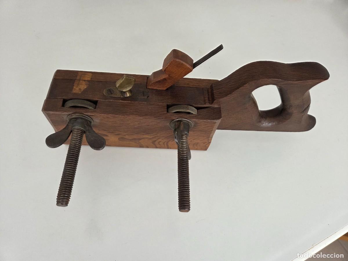 Antig&uuml;edades: Cepillo carpintero antiguo madera 1&ordf; mitad s. XX - Foto 1