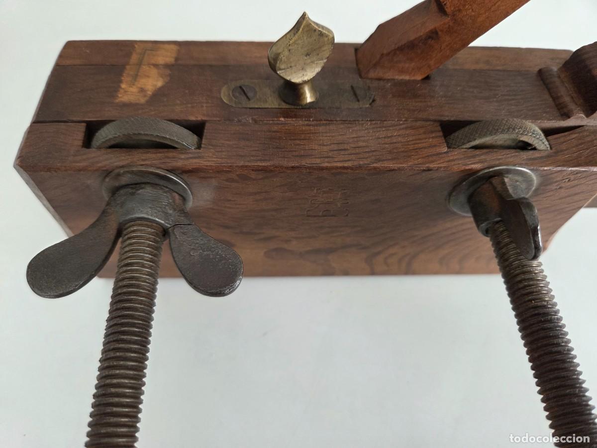 Antig&uuml;edades: Cepillo carpintero antiguo madera 1&ordf; mitad s. XX - Foto 9