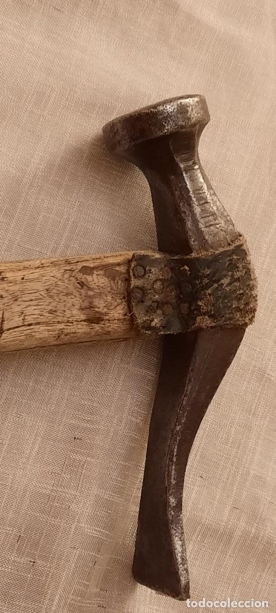 Antig&uuml;edades: ANTIGUO MARTILLO DE ZAPATERO - Foto 3