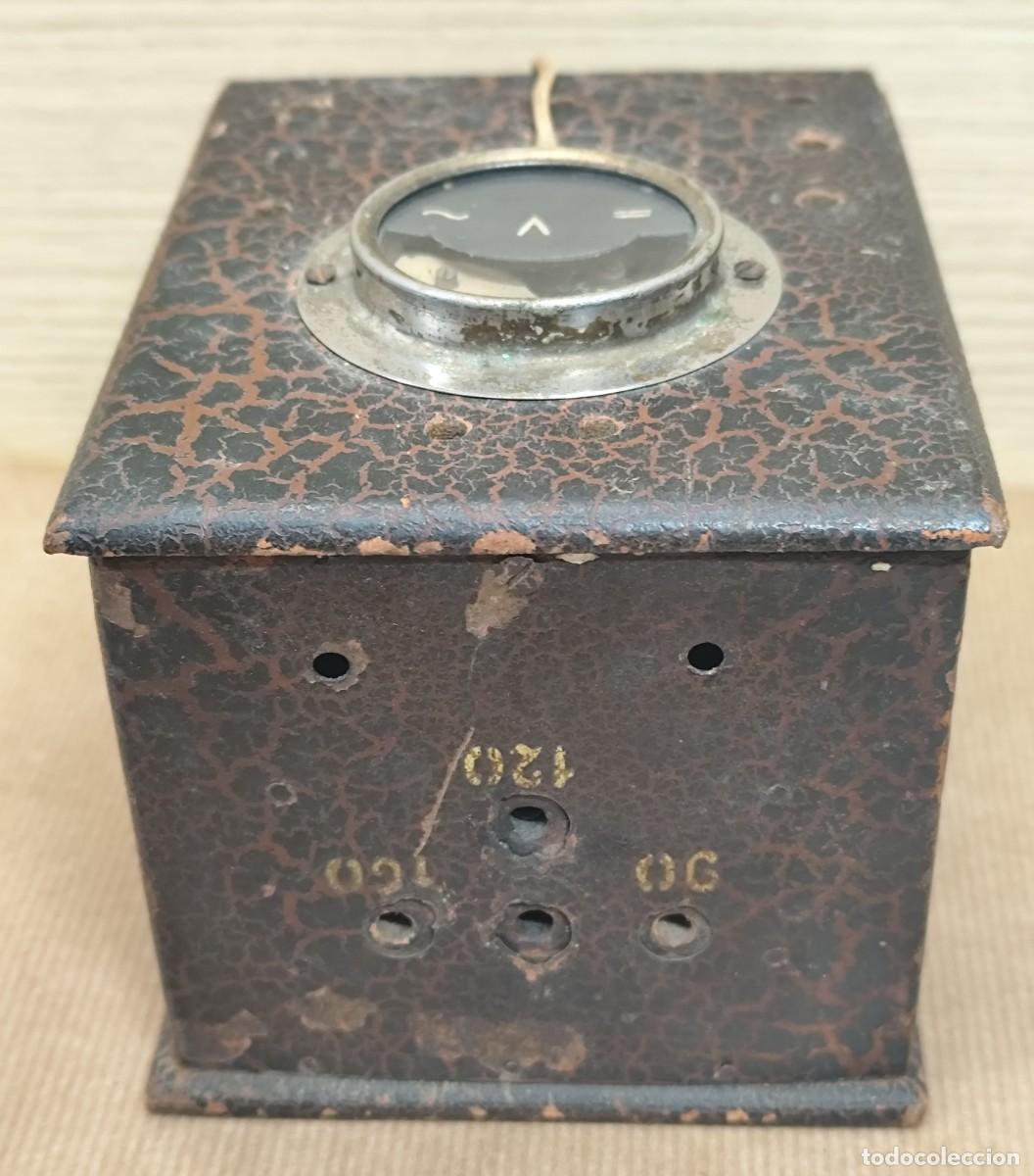 Antig&uuml;edades: Antiguo volt&iacute;metro marca Alcer - Foto 7
