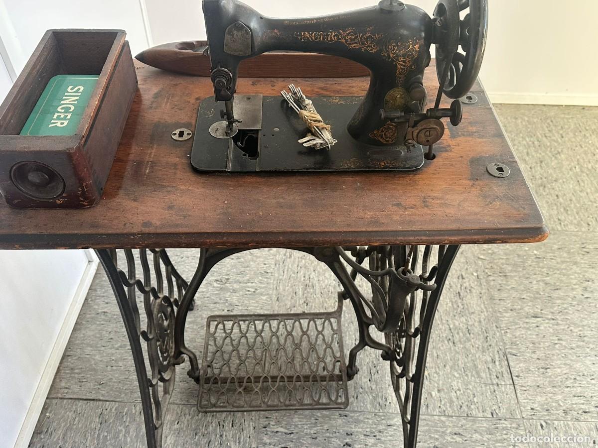 Antig&uuml;edades: MAQUINA COSER SINGER - Foto 4