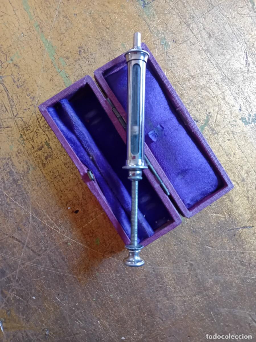 Antig&uuml;edades: Jeringa siglo XIX con estuche original - Foto 3