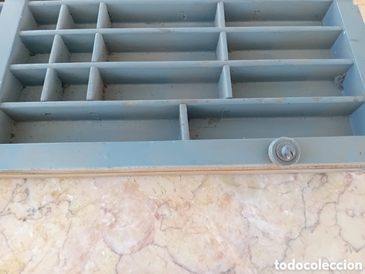 Antig&uuml;edades: caj&oacute;n de imprenta&nbsp;antiguo chivalete - Foto 2