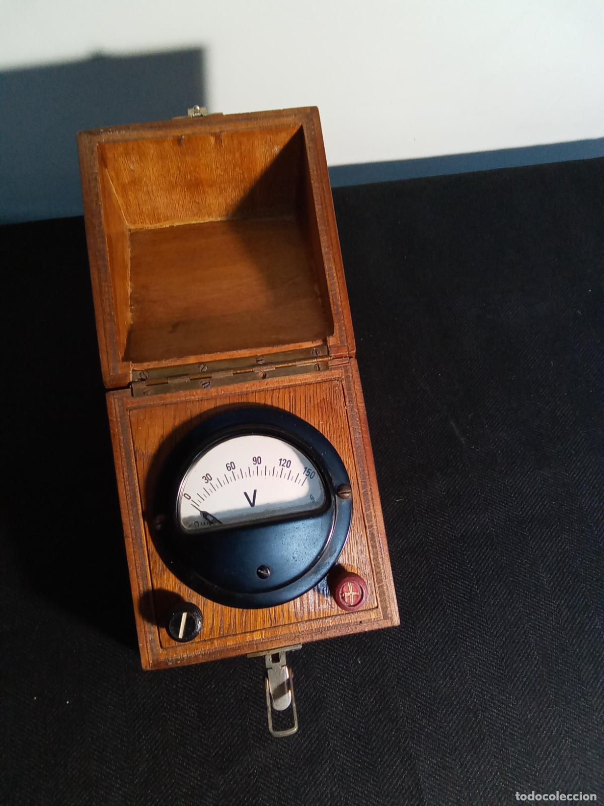Antig&uuml;edades: ANTIGUO VOLT&Iacute;METRO EN CAJA - Foto 2
