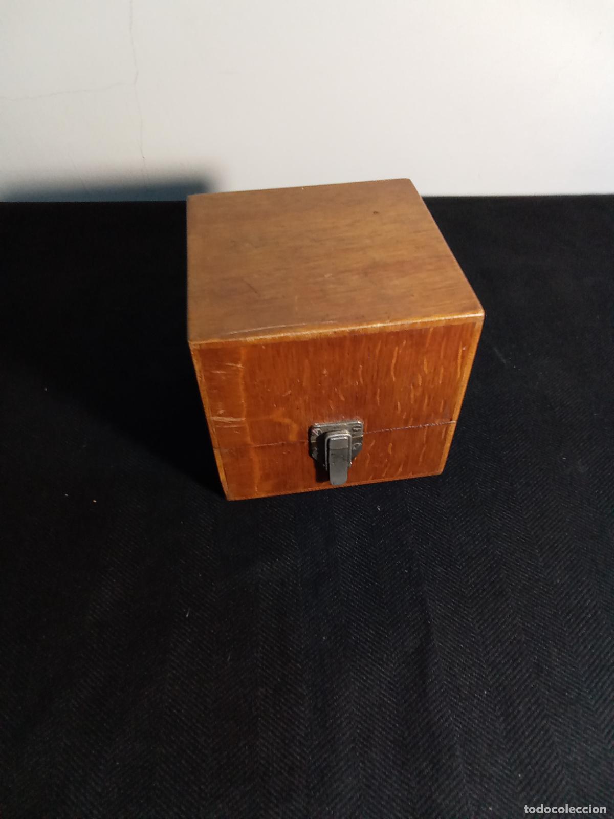 Antig&uuml;edades: ANTIGUO VOLT&Iacute;METRO EN CAJA - Foto 7