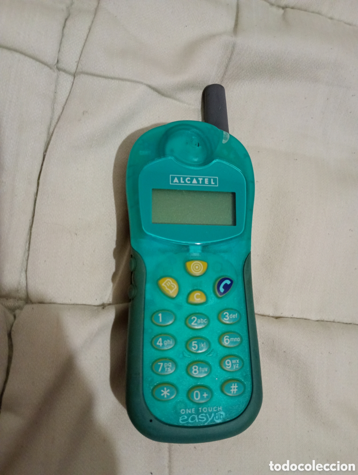 Tel&eacute;fonos: Alcatel one touch easy - Foto 3