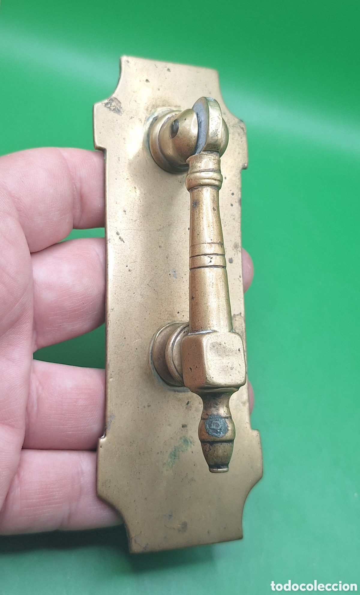 Antig&uuml;edades: Antiguo Llamador de Puerta de Bronce - - Foto 2