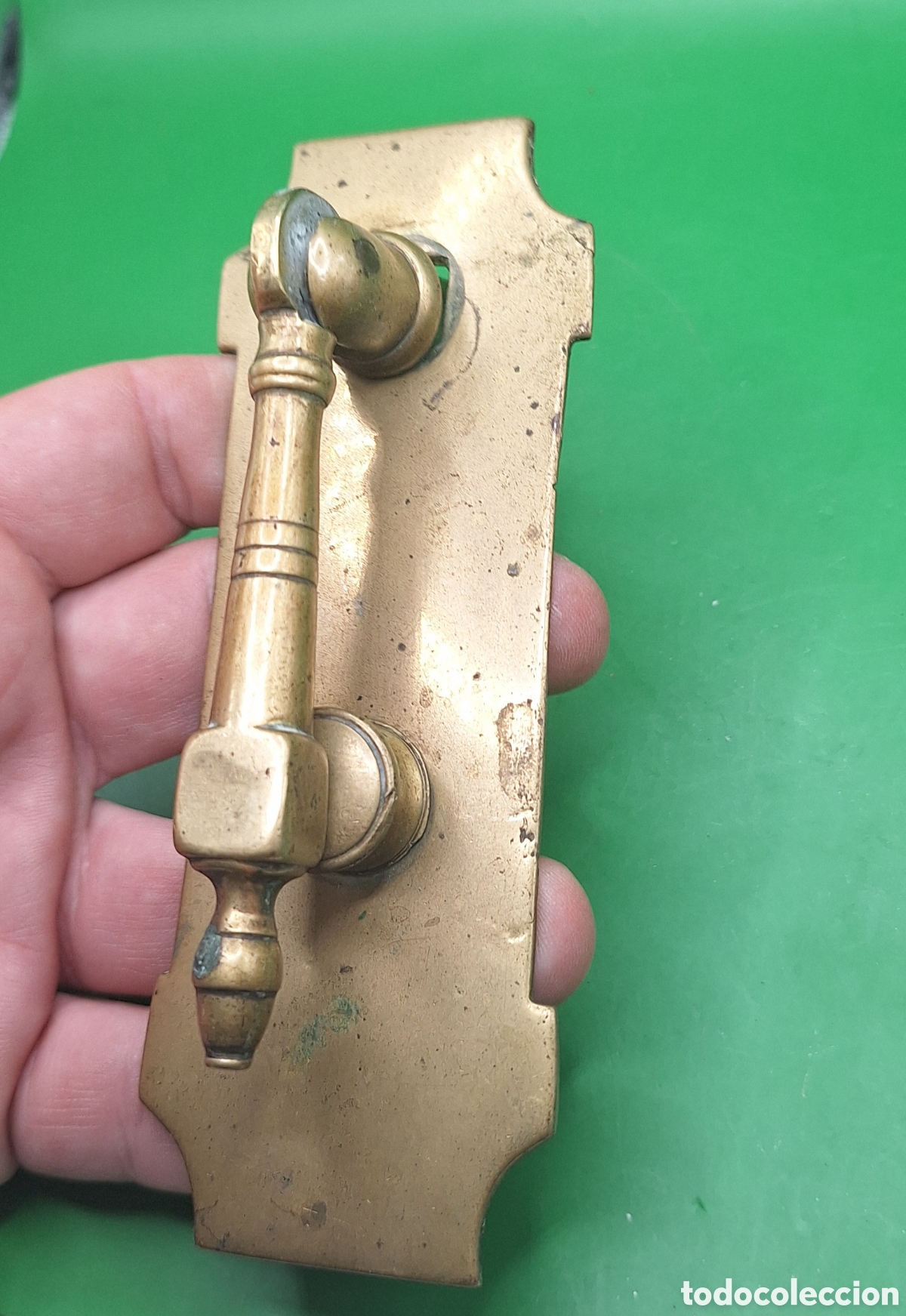 Antig&uuml;edades: Antiguo Llamador de Puerta de Bronce - - Foto 4