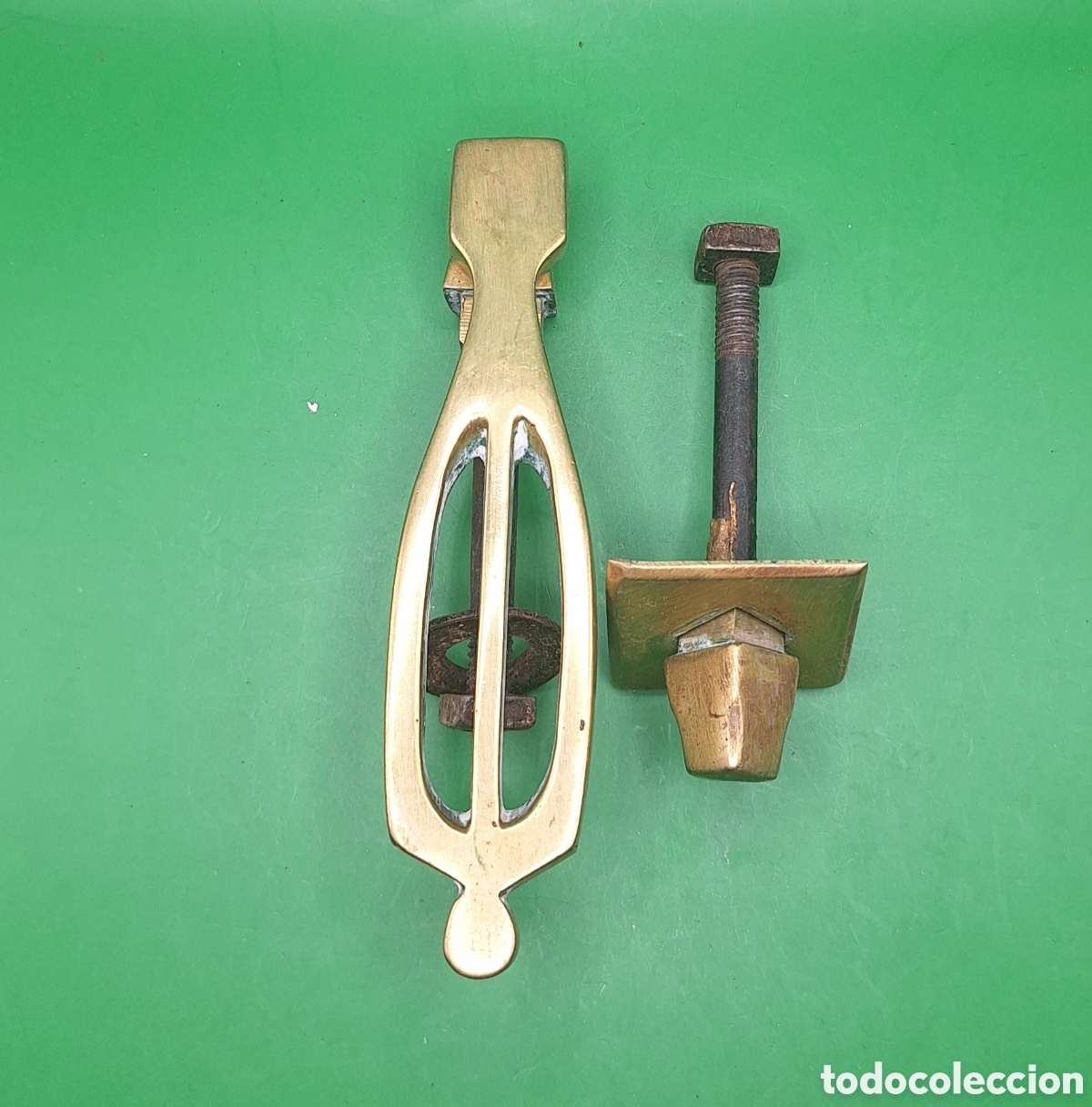 Antig&uuml;edades: Antiguo Llamador de Bronce para Puerta - Foto 1