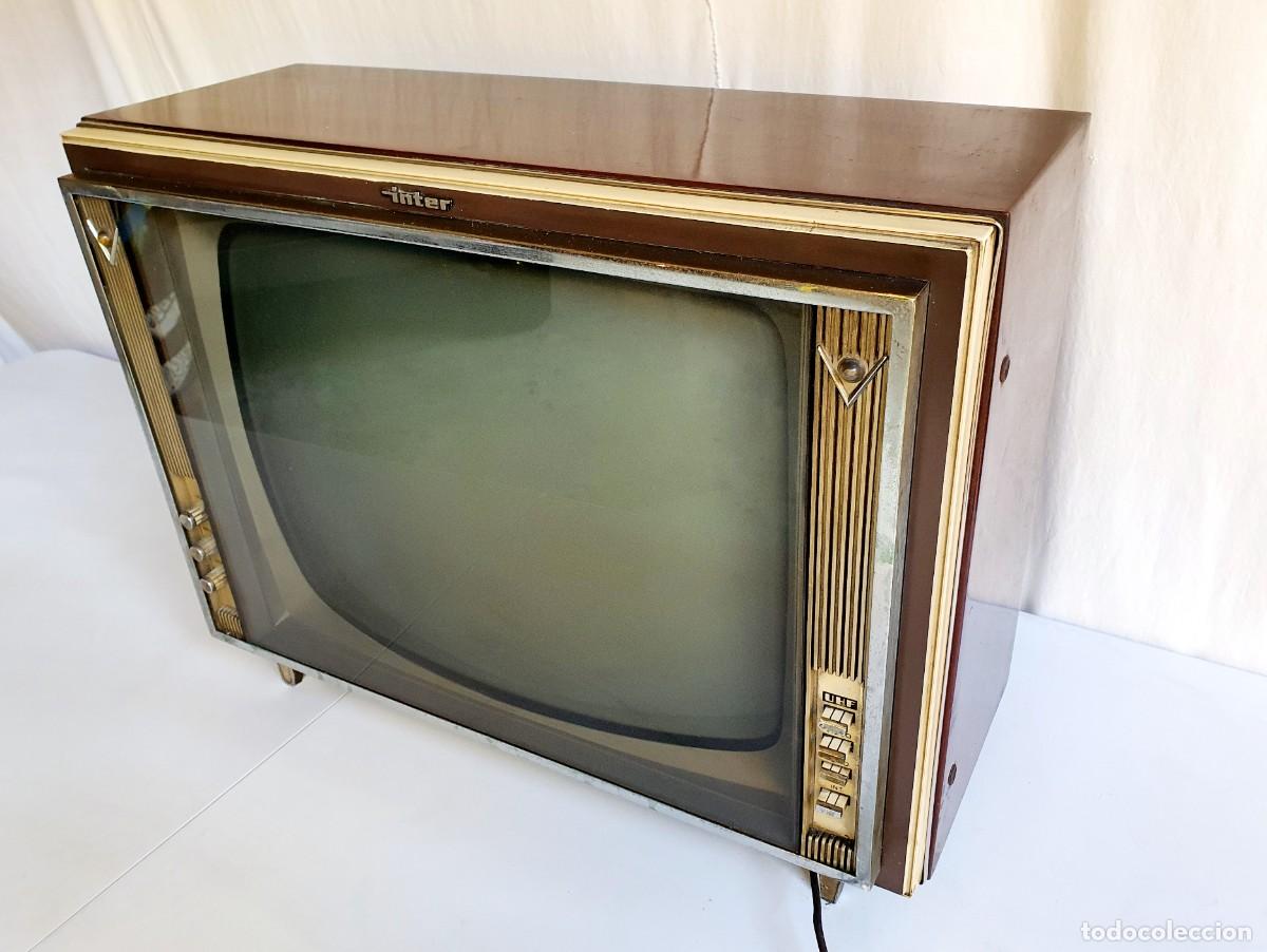 Antig&uuml;edades: Televisor de v&aacute;lvulas Inter 261. 1967. - Foto 3