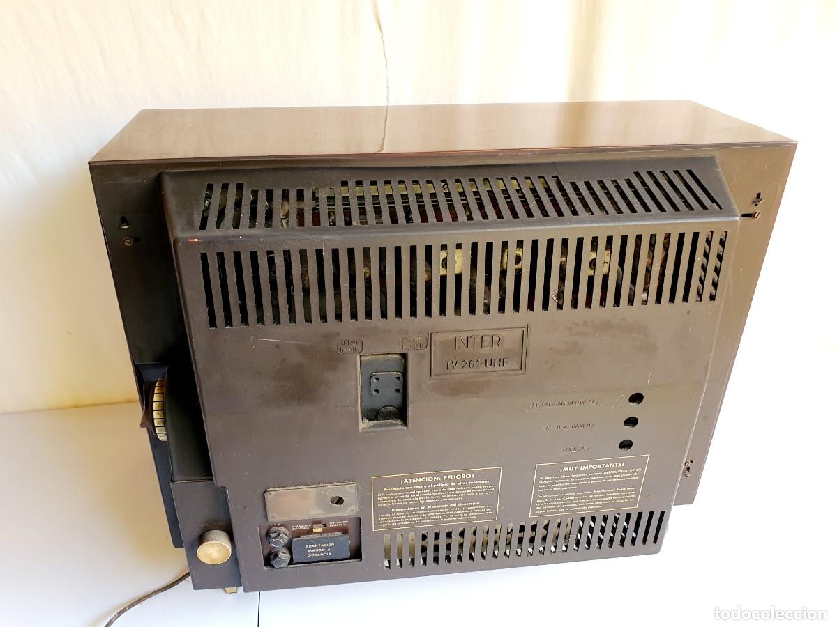 Antig&uuml;edades: Televisor de v&aacute;lvulas Inter 261. 1967. - Foto 5
