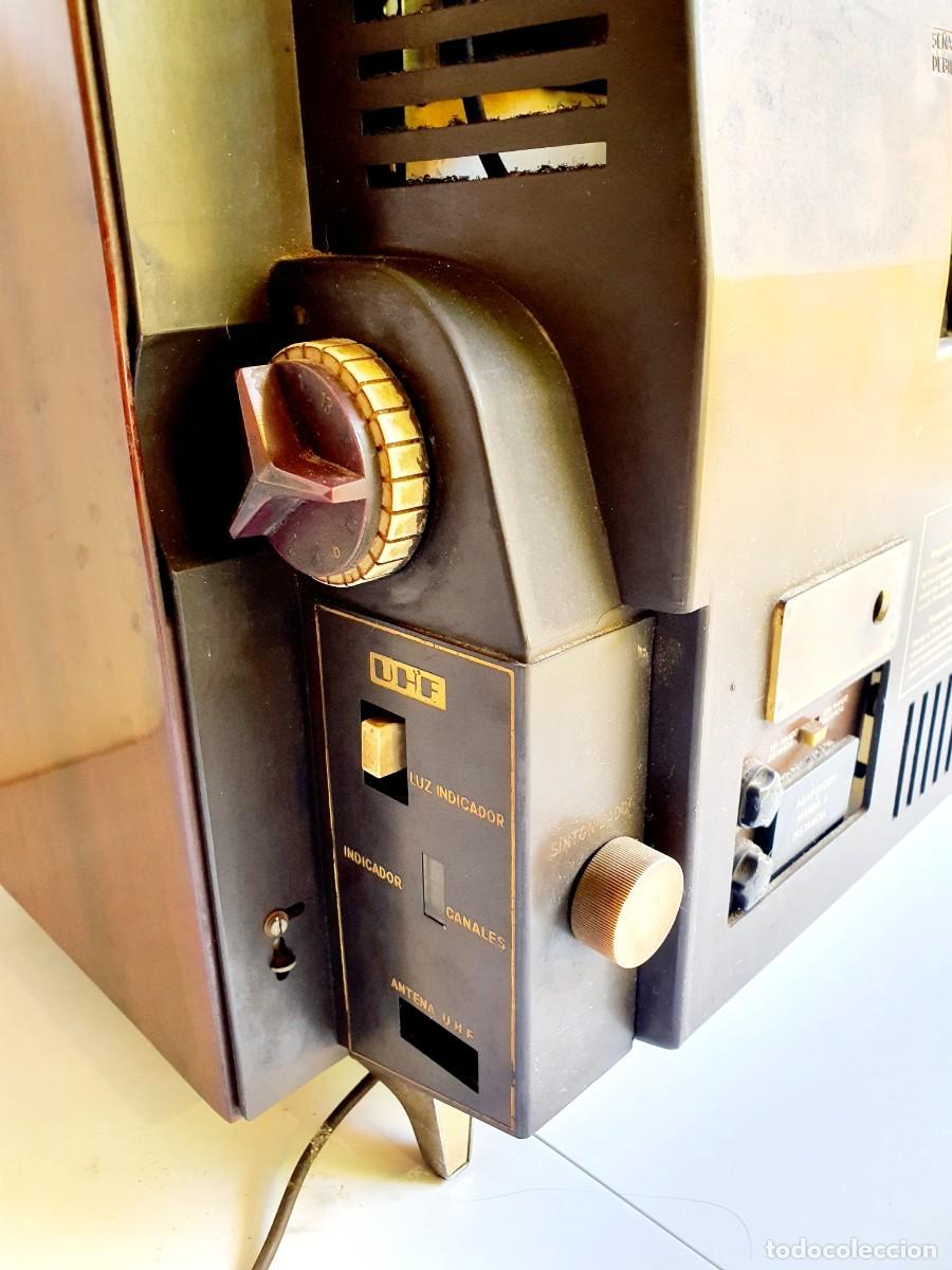 Antig&uuml;edades: Televisor de v&aacute;lvulas Inter 261. 1967. - Foto 6