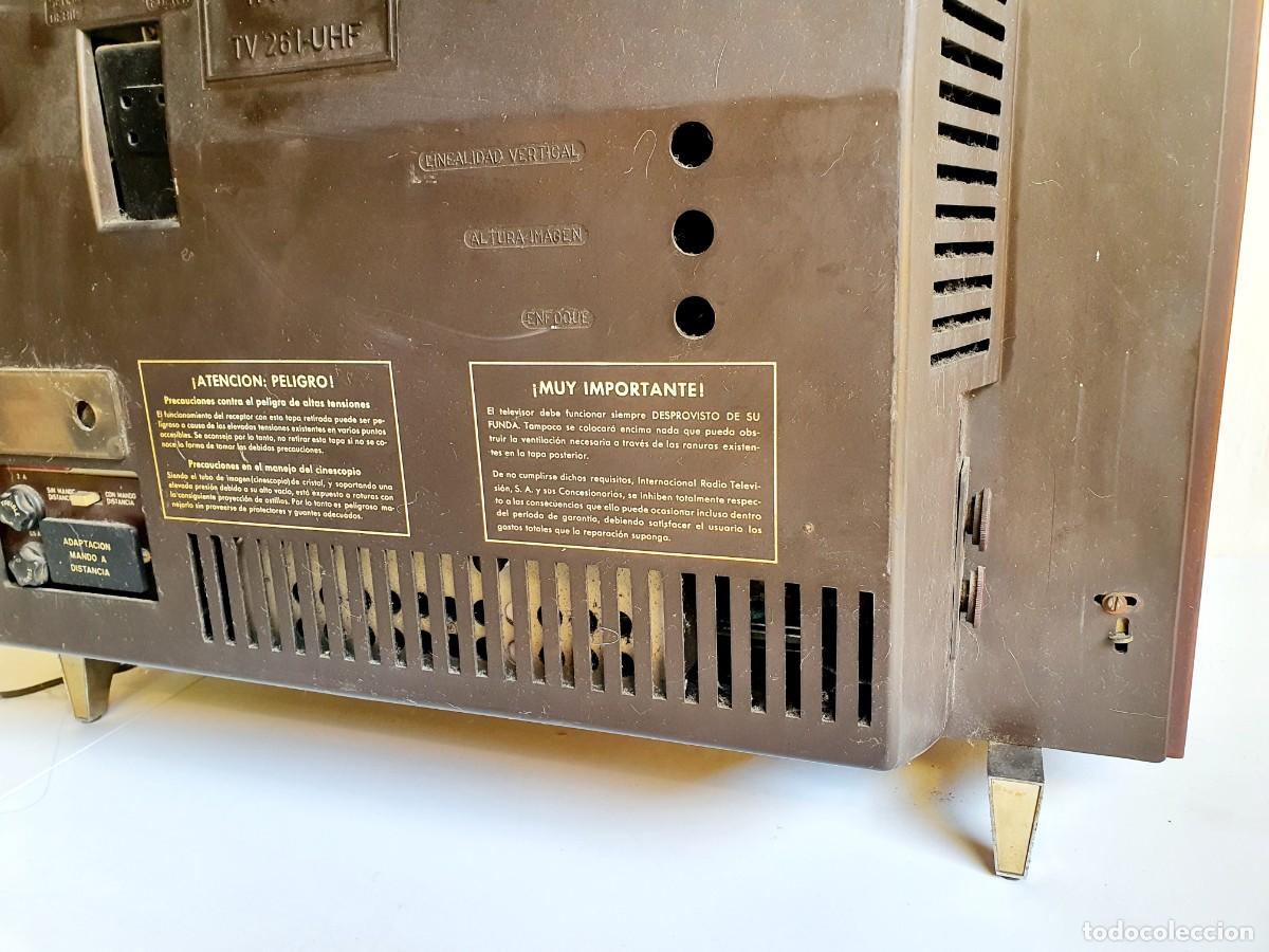 Antig&uuml;edades: Televisor de v&aacute;lvulas Inter 261. 1967. - Foto 7