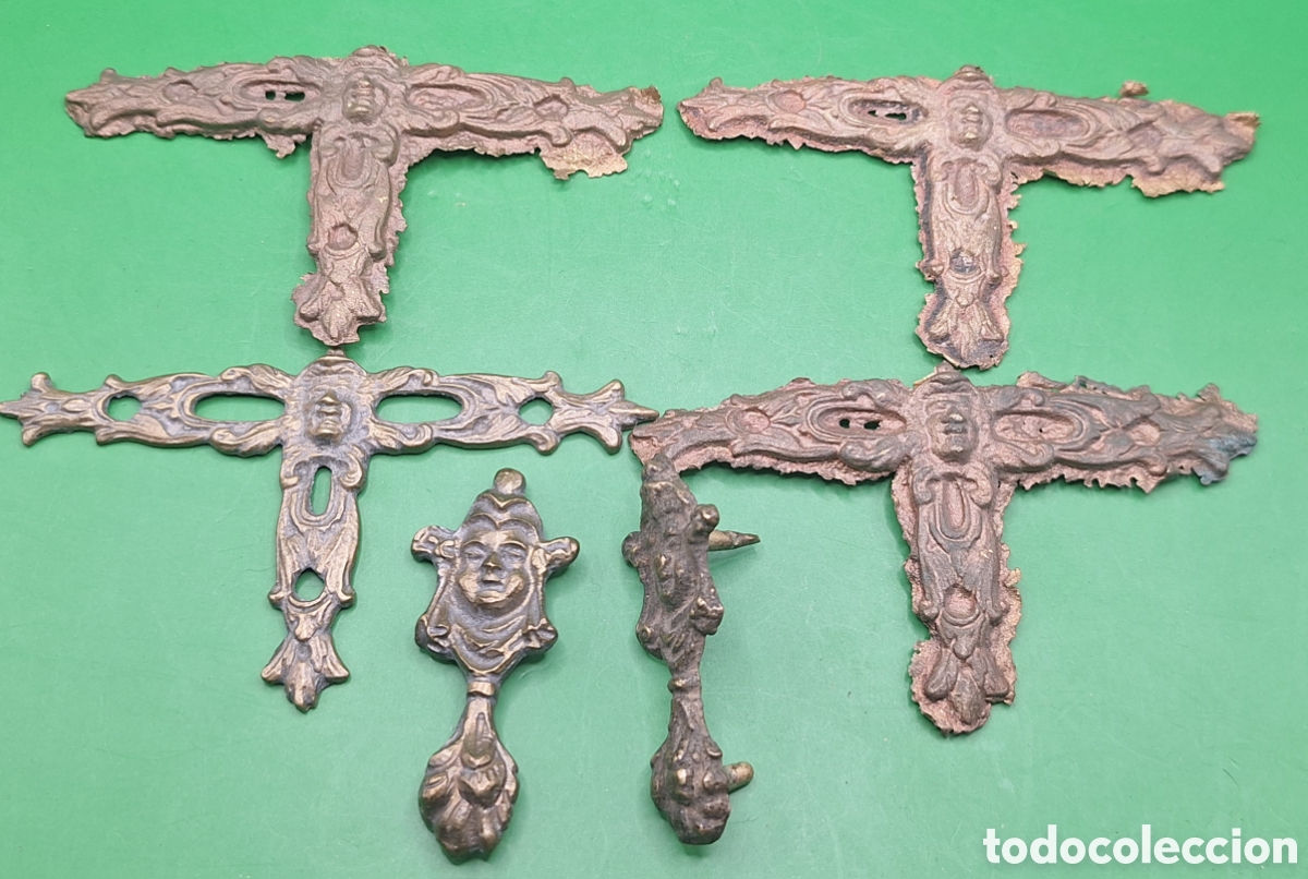 Antig&uuml;edades: Lote de Embellecedores - Remates de Mueble de Bronce - - Foto 6