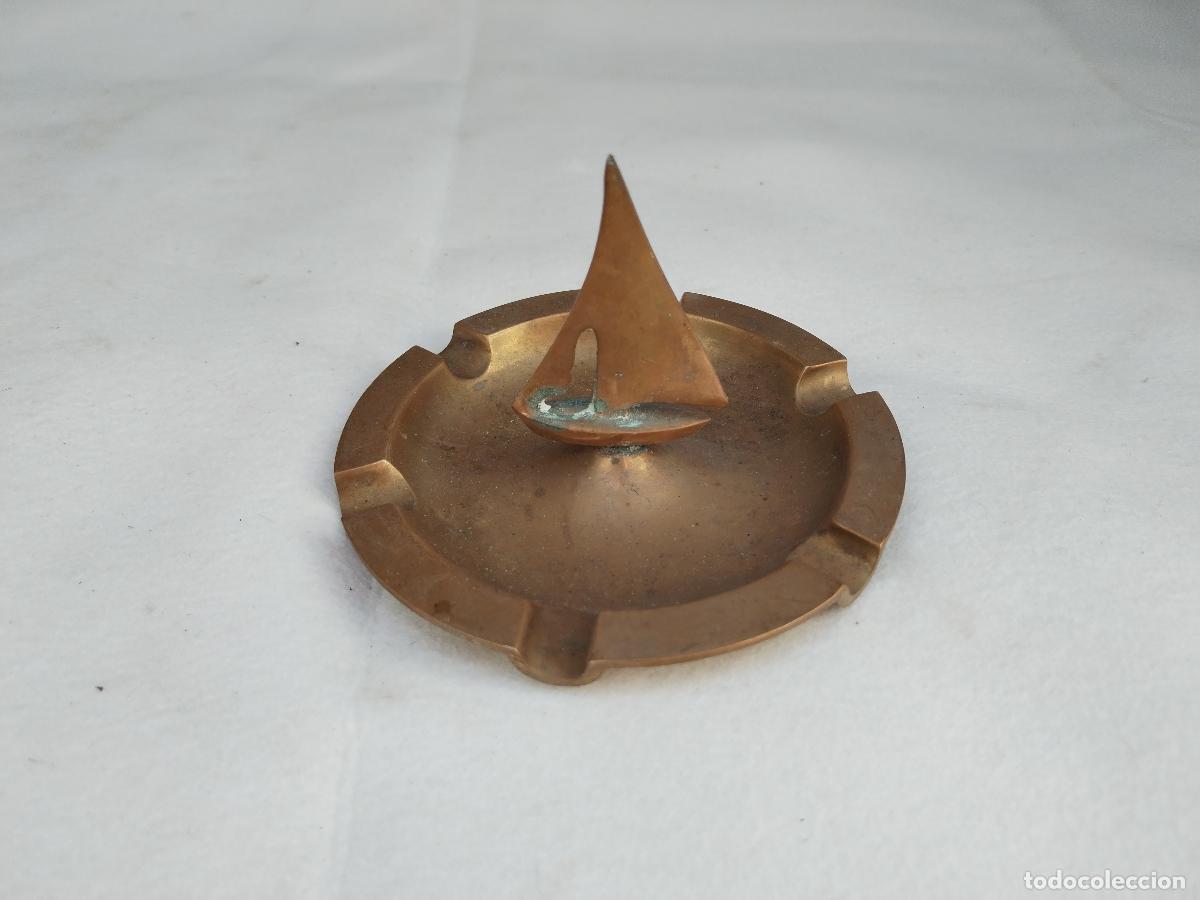 Antig&uuml;edades: cenicero barco de bronce - c185 - Foto 2