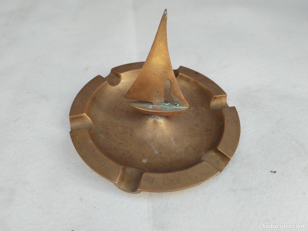 Antig&uuml;edades: cenicero barco de bronce - c185 - Foto 1