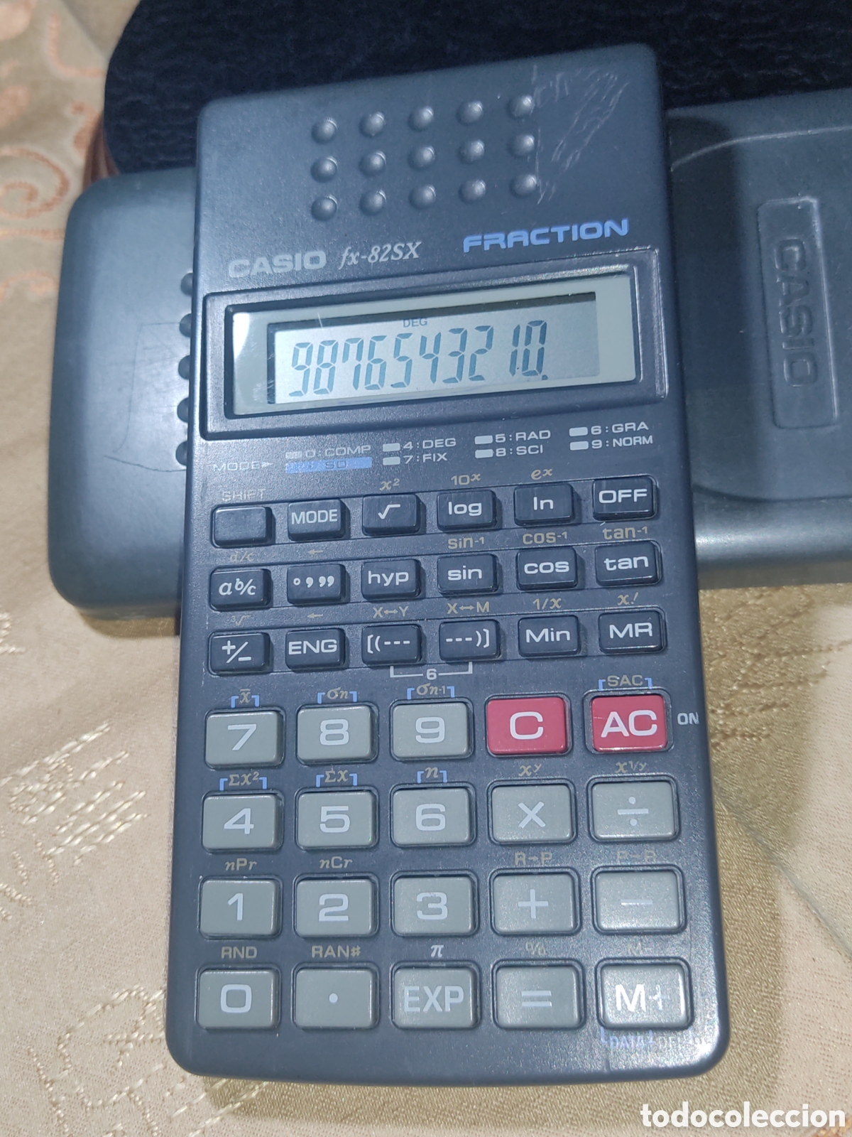 Antig&uuml;edades: Calculadora cient&iacute;fica Casio Fx-82SX Fraction. - Foto 3