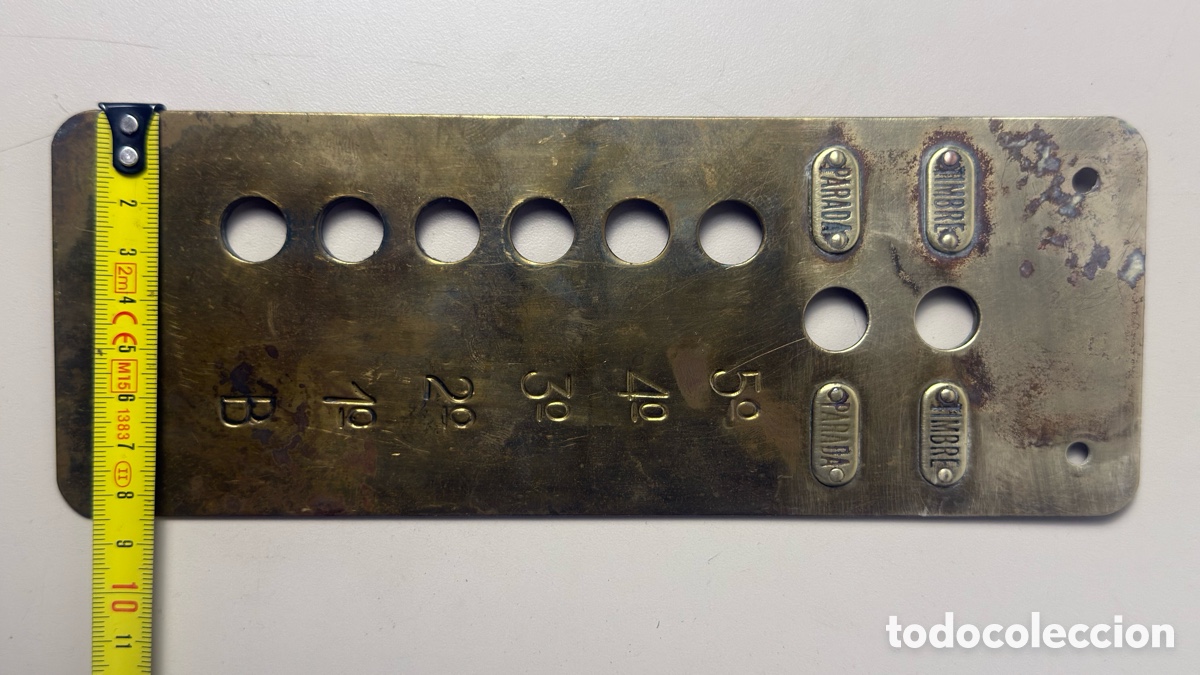 Antig&uuml;edades: Placa interfono o cuadro de mandos de ascensor en lat&oacute;n - Foto 5