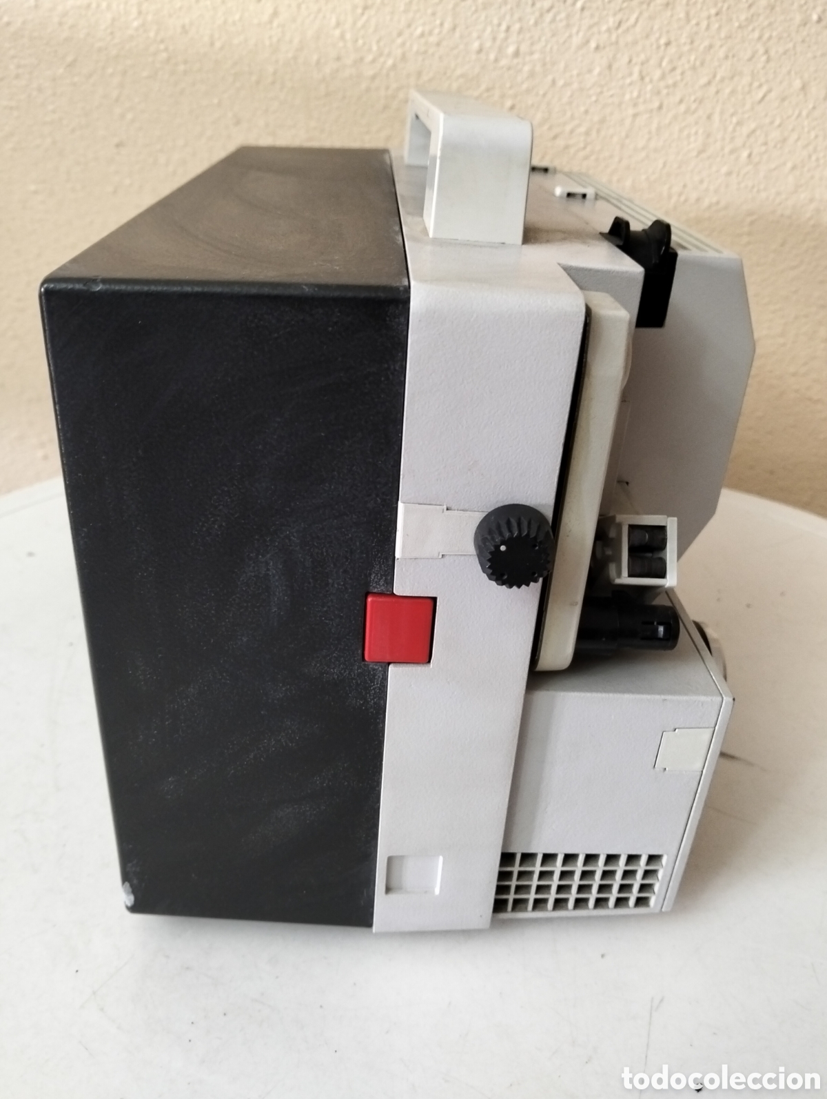 Antig&uuml;edades: Proyector super 8 Eumic Mark S 810 D ( con su funda original ) - Foto 6