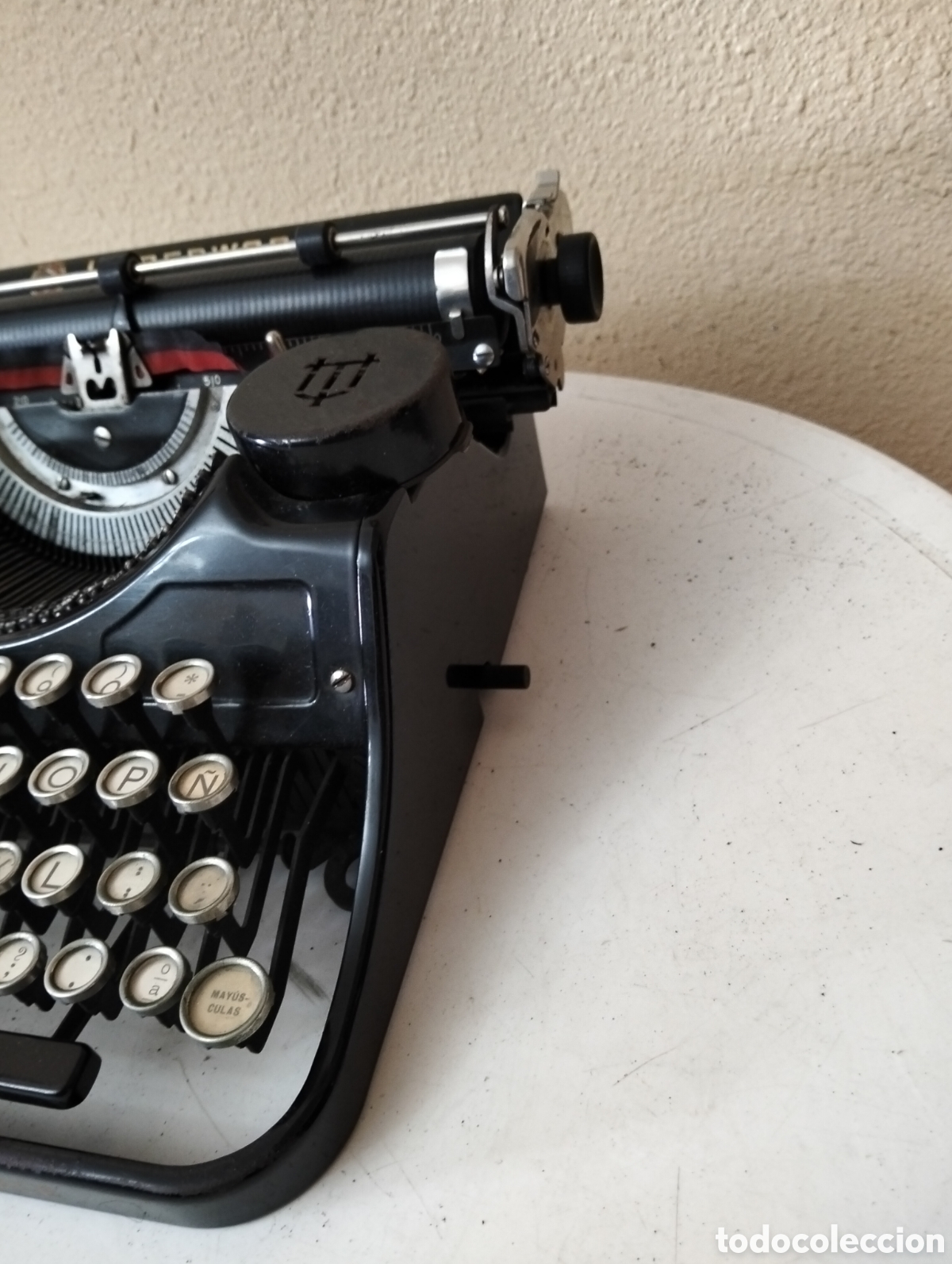 Antig&uuml;edades: Maquina de escribir Underwood portable - Foto 3