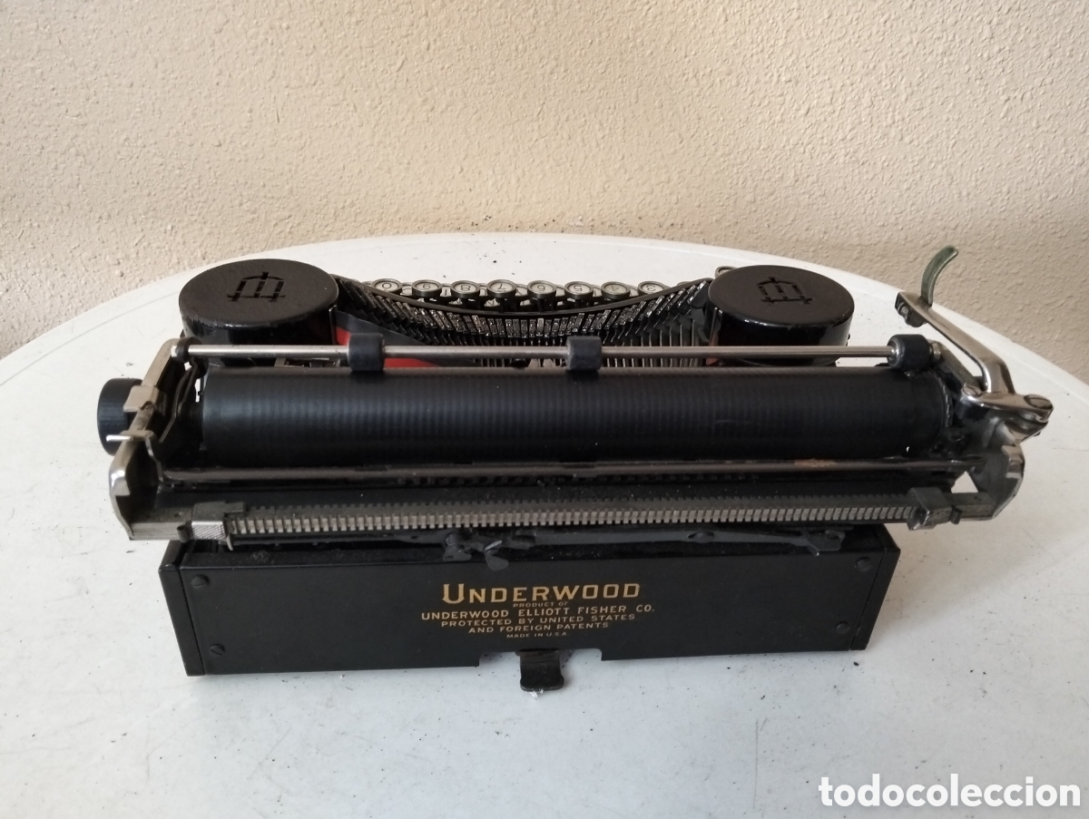 Antig&uuml;edades: Maquina de escribir Underwood portable - Foto 6