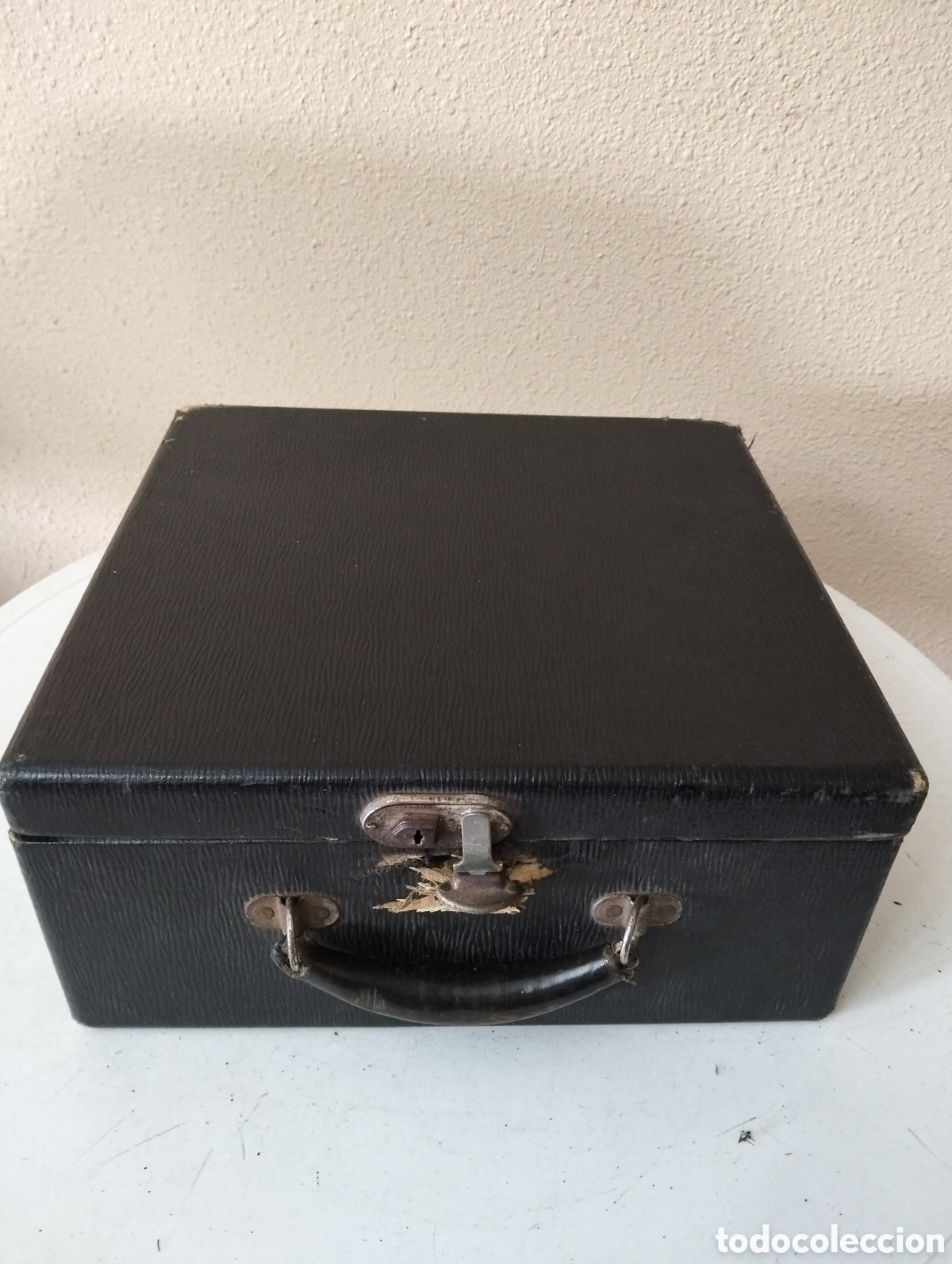 Antig&uuml;edades: Maquina de escribir Underwood portable - Foto 9