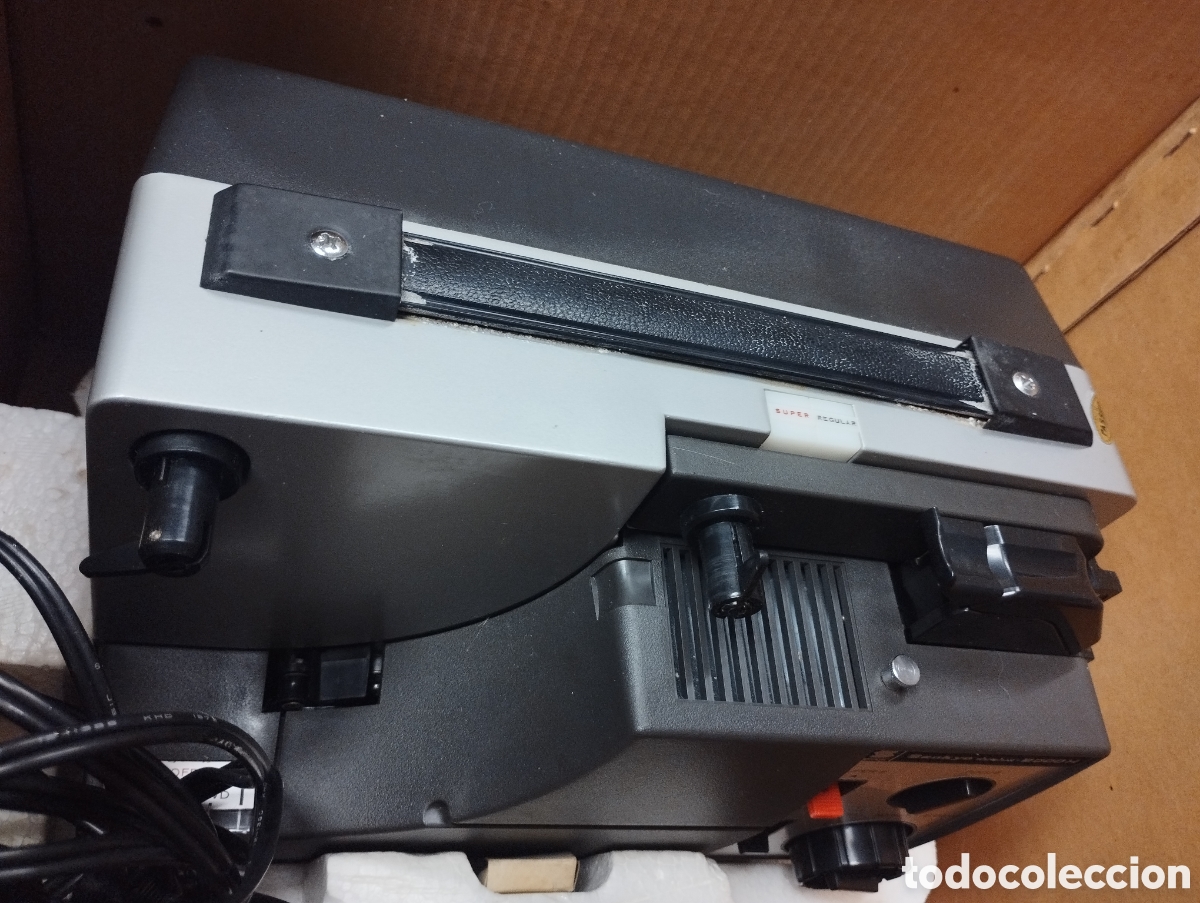 Antig&uuml;edades: Proyector super 8 sanyo dualux 2000h - Foto 4
