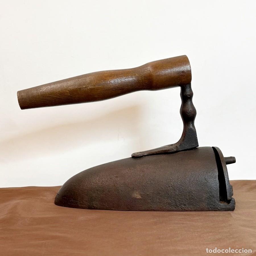 Antig&uuml;edades: Plancha Antigua &rdquo;Lengua de Buey&rdquo; - Foto 1
