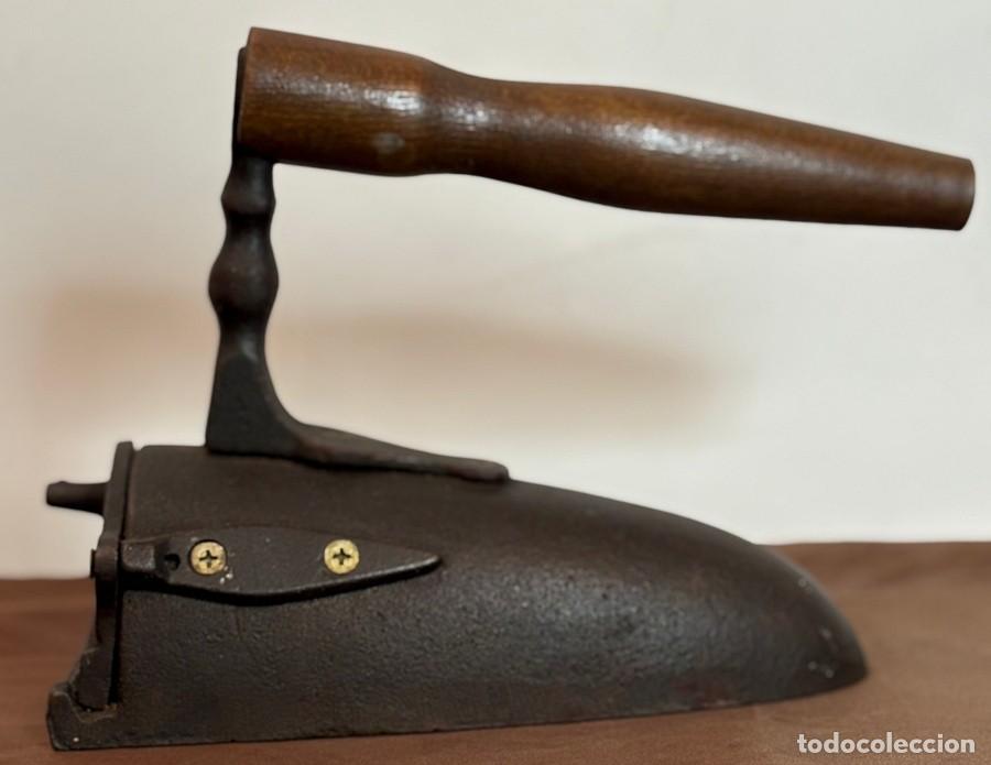 Antig&uuml;edades: Plancha Antigua &rdquo;Lengua de Buey&rdquo; - Foto 3