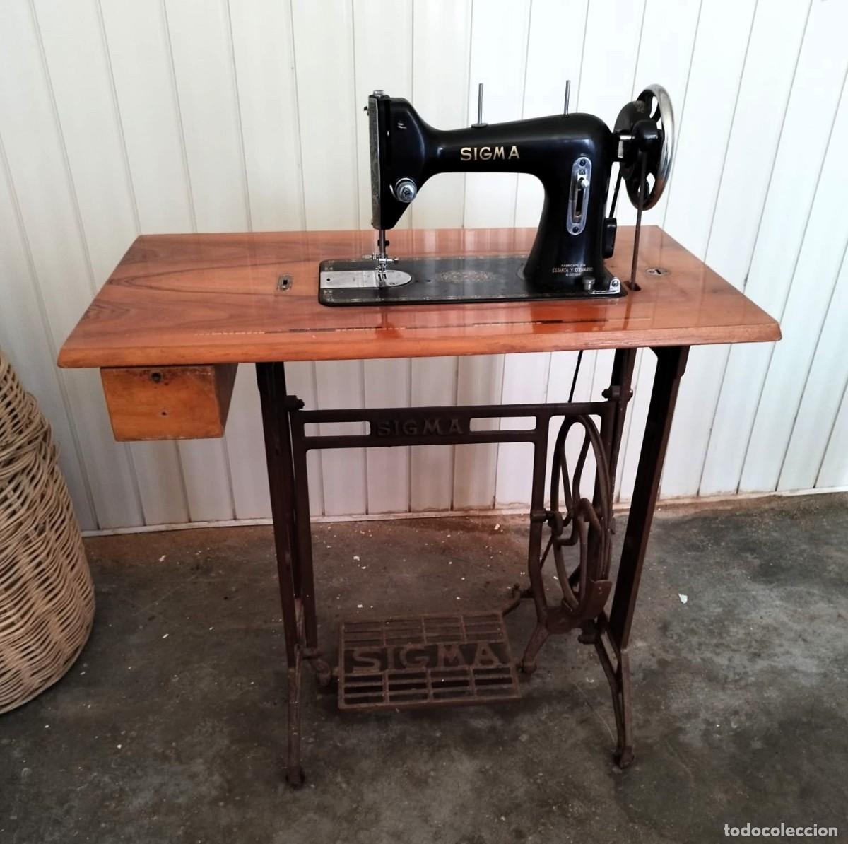 Antig&uuml;edades: MAQUINA DE COSER SIGMA CON MESA ORIGINAL. - Foto 2