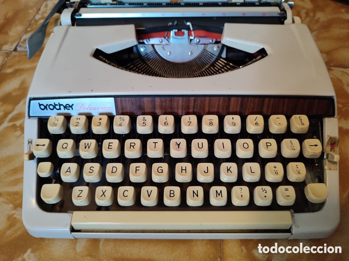 Antig&uuml;edades: M&aacute;quina de escribir brother - Foto 1