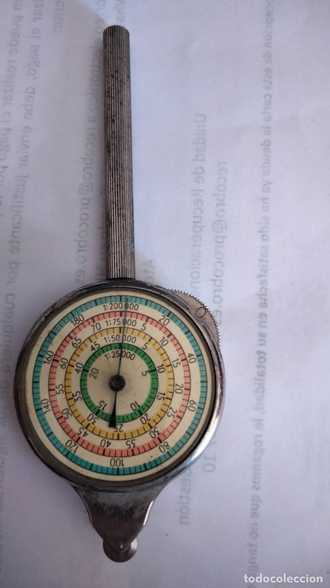 Antig&uuml;edades: Herramientas de medici&oacute;n mapas. - Foto 1
